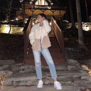 Meet your Posher, Sydney